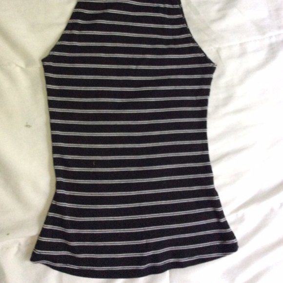 striped halter top - Picture 3 of 3